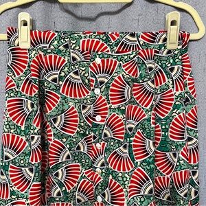 Chic A-Line Skirt with Red and Black Pattern